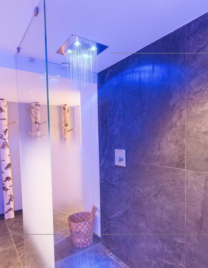 Hotel Corona 핀졸로 외부 사진